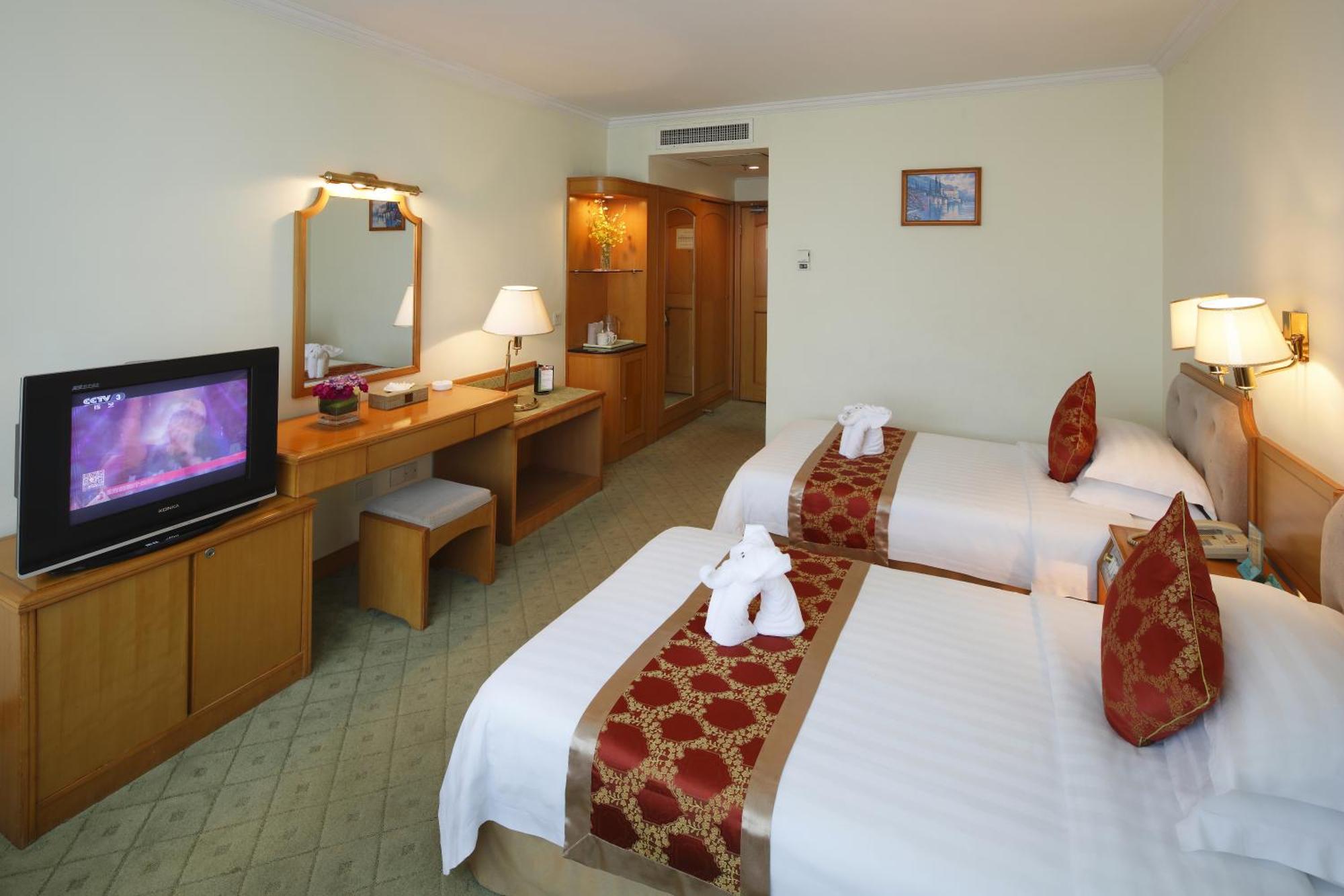 Guoxi Hotel Sanya Exterior photo