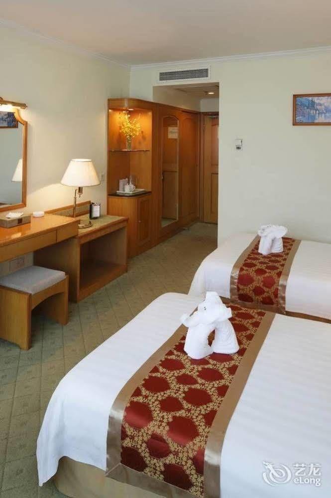 Guoxi Hotel Sanya Exterior photo